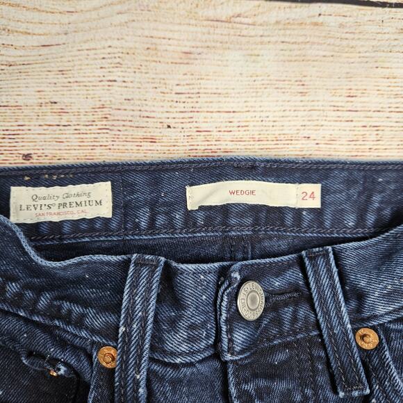 Levi’s PREMIUM Wedgie Straight Button Fly BIG E jeans Size 24 Blue Spotted - Picture 6 of 9